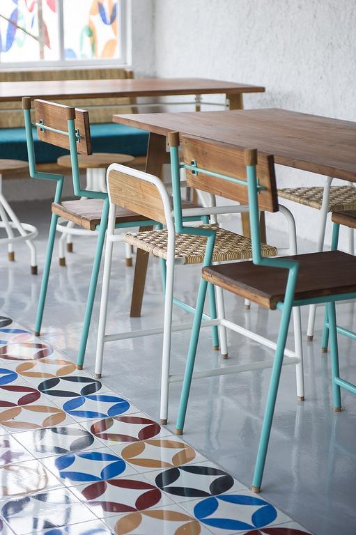 Lokal Hotel & Restaurant Kejayan Экстерьер фото