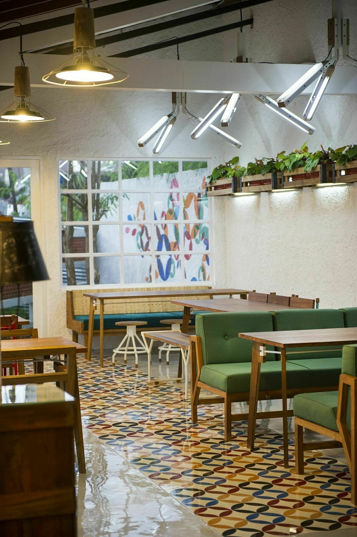 Lokal Hotel & Restaurant Kejayan Экстерьер фото